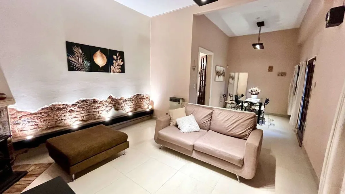 Four-room PH with private entrance and patio in Villa Santa Rita