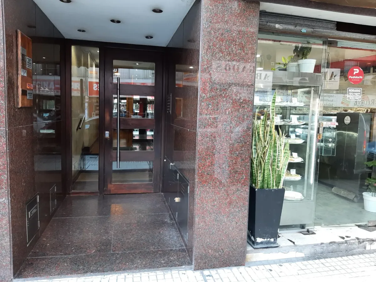 Квартира с одной спальней в центре Morón