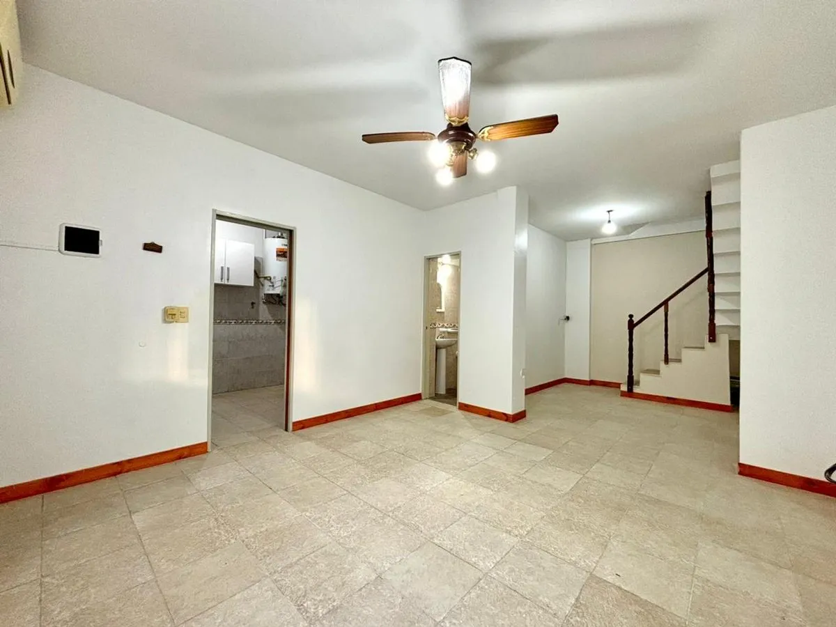 PH dúplex de 2 ambientes y medio con terraza en Villa Pueyrredón