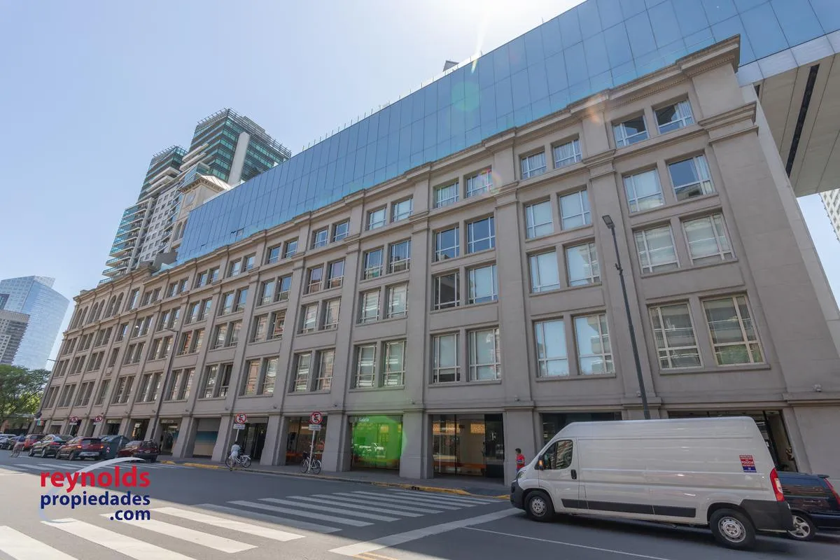 Apartamento de dois ambientes mobiliado com vaga fixa em Puerto Madero