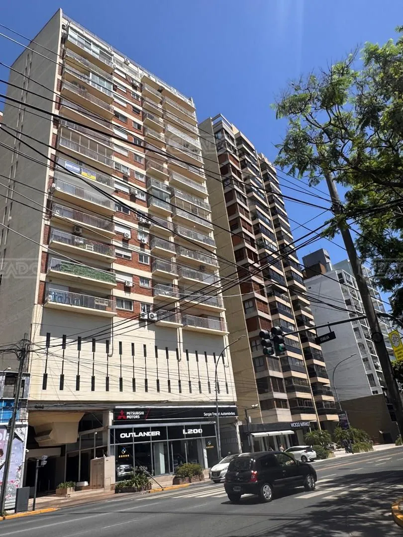 Two-room apartment with parking in Vicente López