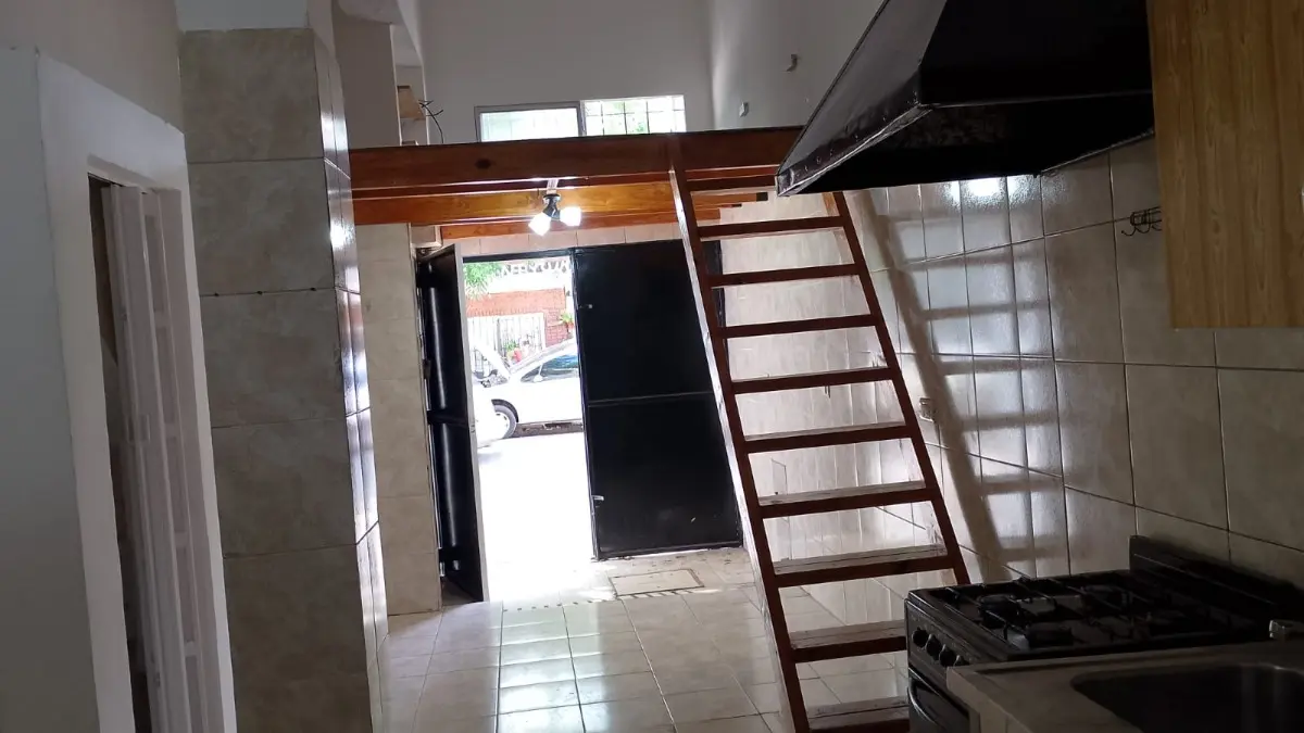 Квартира с 2 спальнями в La Paternal рядом с метроbus и транспортом