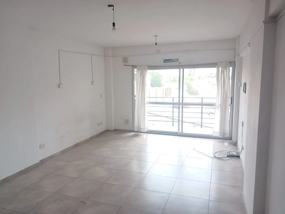 Monoambiente en alquiler en Villa Luro