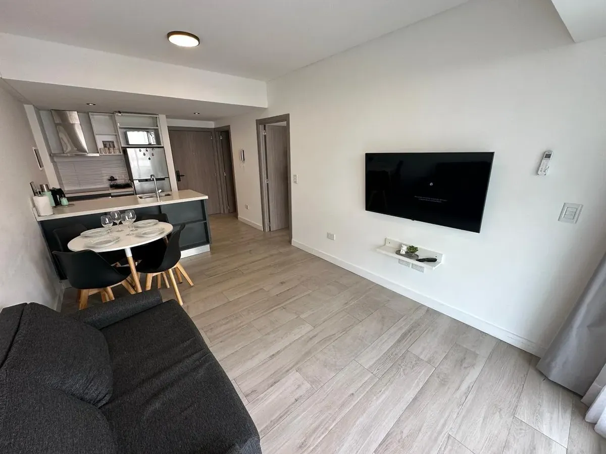 Departamento de 2 ambientes amoblado en Monserrat