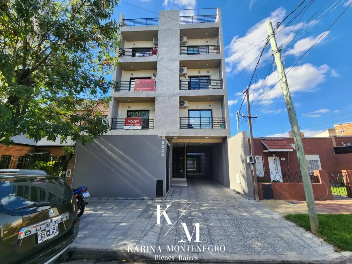 Two-room apartment on the street in General San Martín