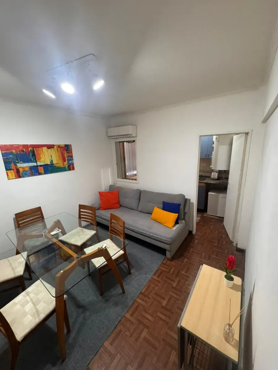 Квартира с 1 спальней в Caballito, окна на Av. Alberdi