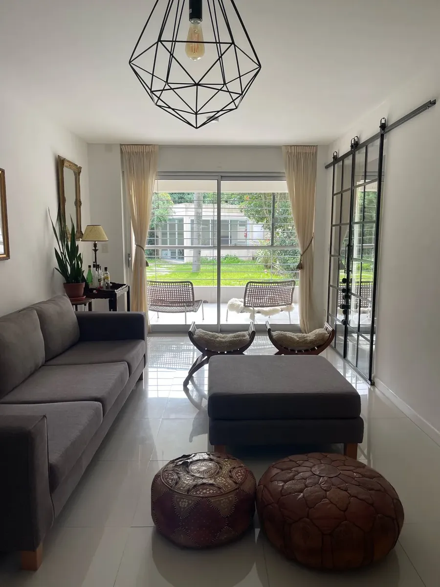 Three-room apartment in Victoria, Punta Chica, San Fernando