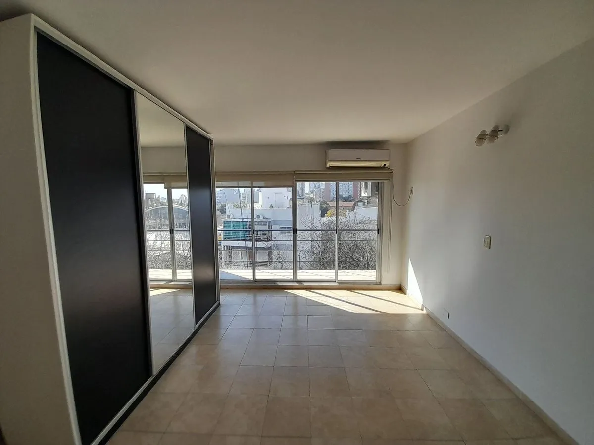 Kitnet de 34 m² com varanda em Vélez Sarsfield