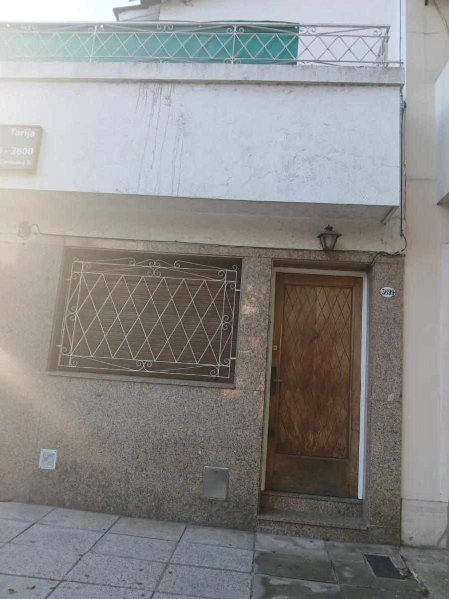 Casa de 3 ambientes com 2 dormitórios em Boedo