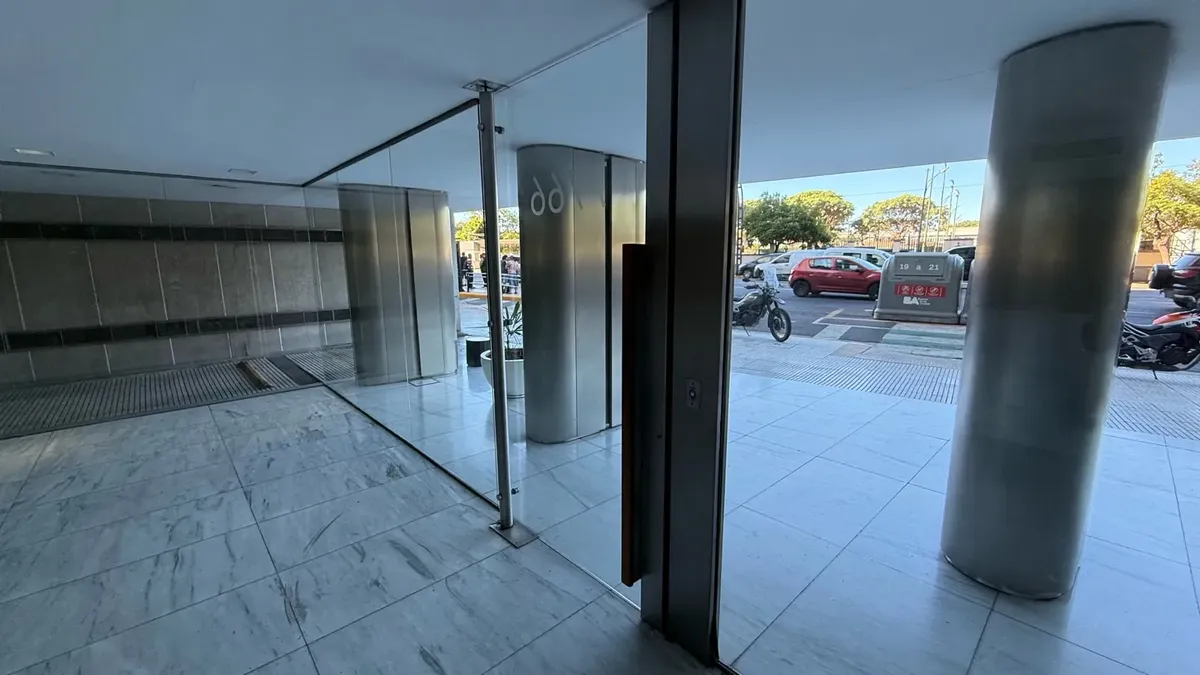 Studio apartment with balcony in Núñez