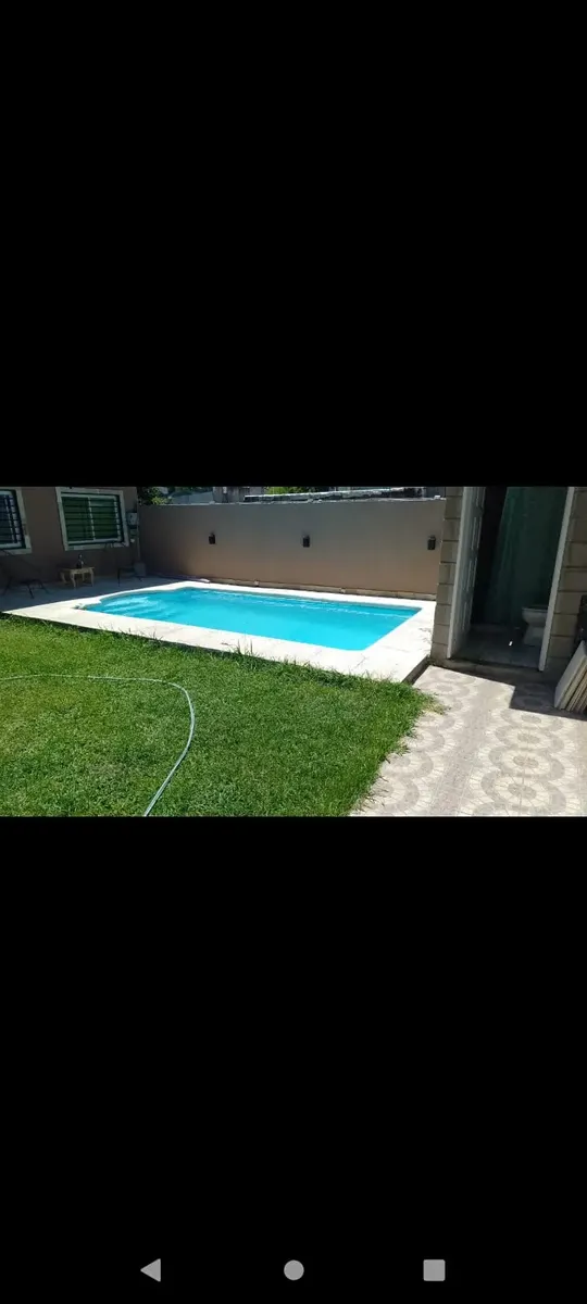 Casa tipo quinta com piscina e área de churrasco em San Fernando
