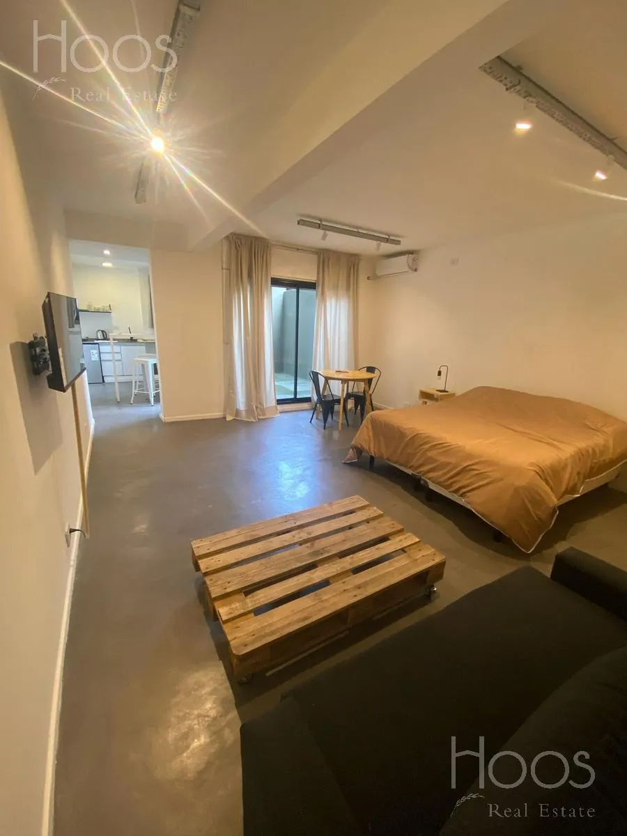 Brand new furnished studio apartment with patio in Barracas