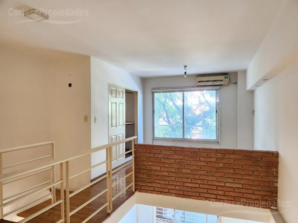 Duplex de 2 ambientes y medio con balcón en Almagro
