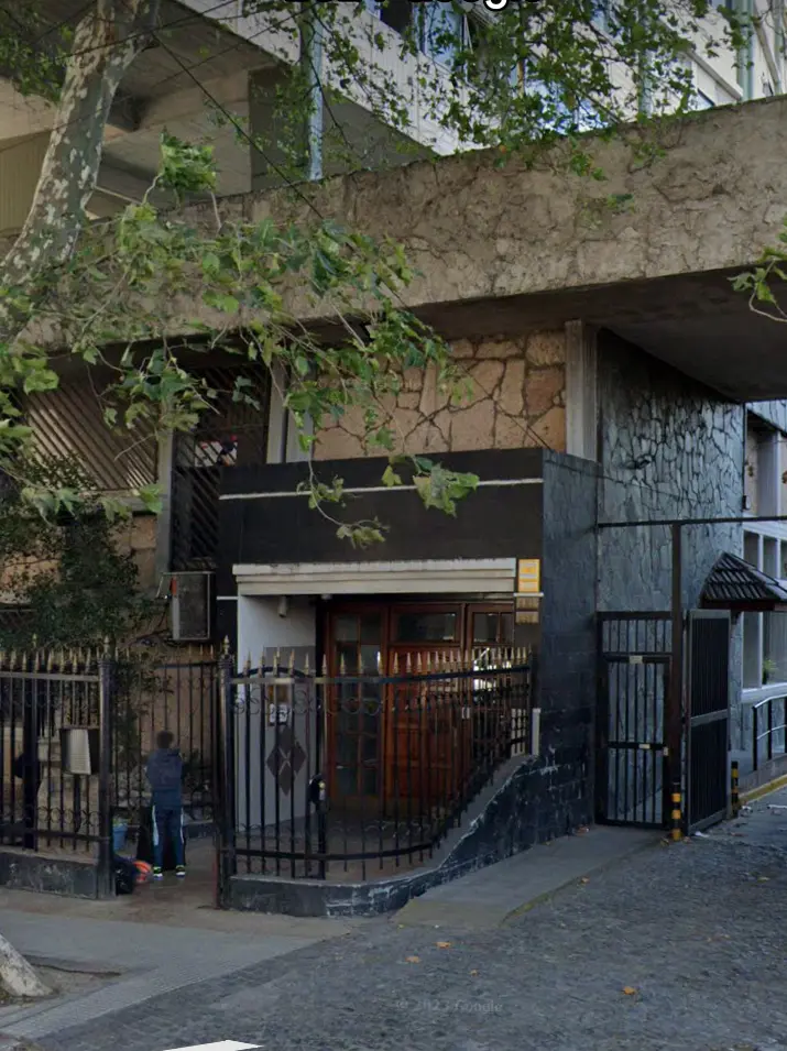 Apartamento de 2 dormitórios em Liniers