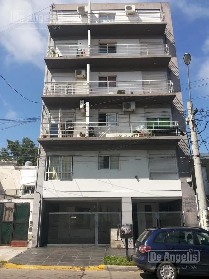 Kitnet em Morón Sur