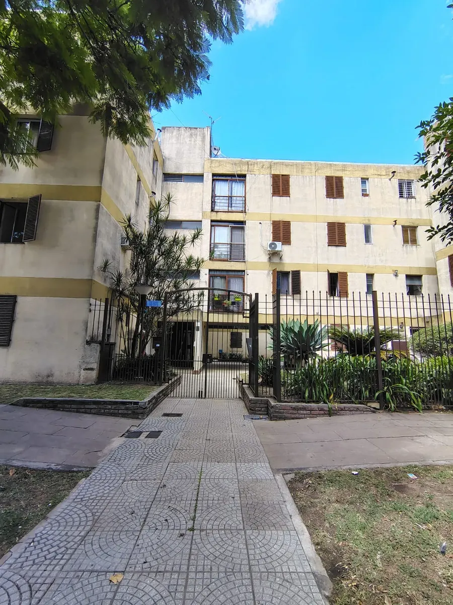 Квартира с двумя спальнями в Quilmes Oeste