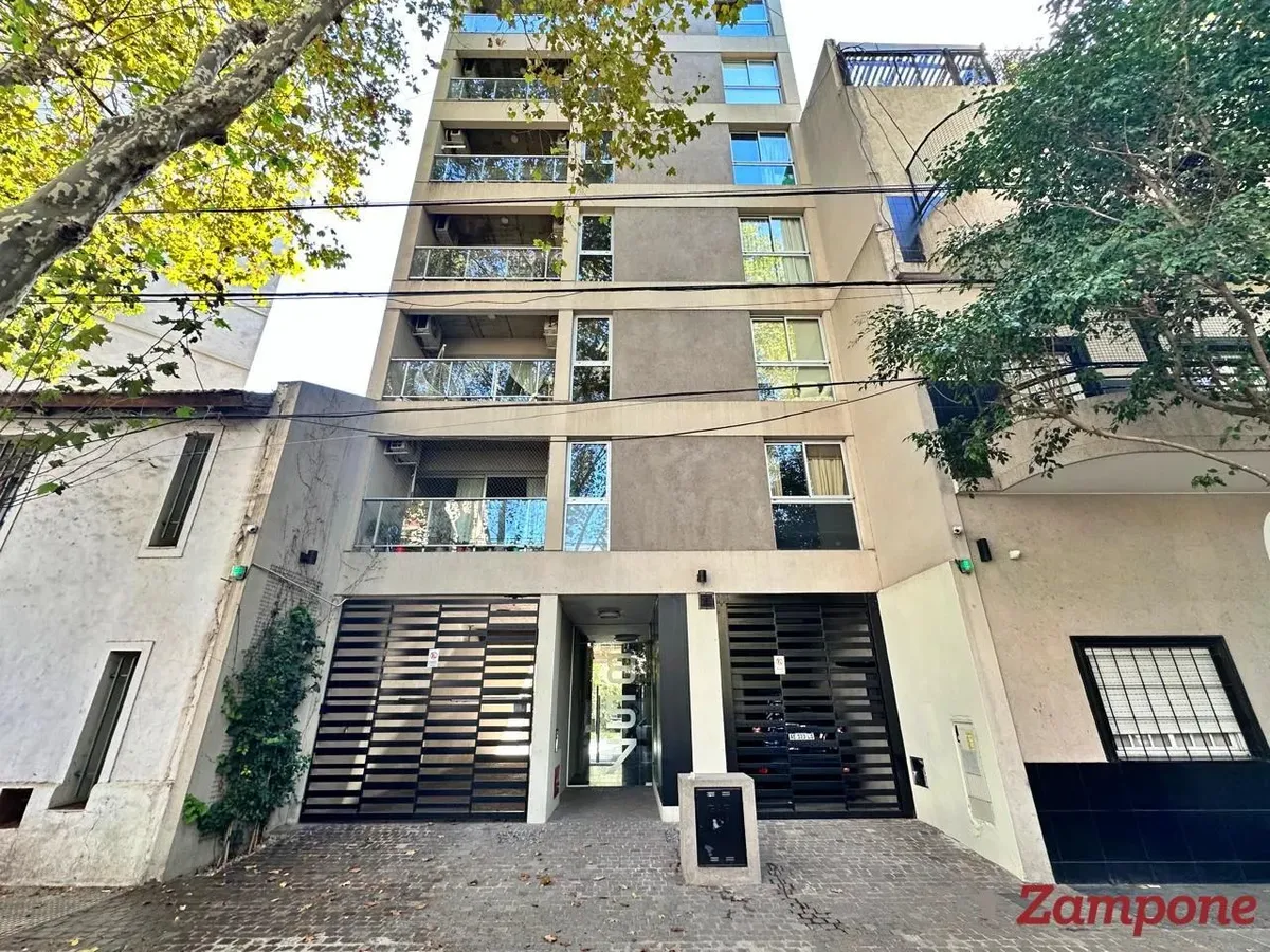 Apartamento de dois ambientes com varanda em Caballito