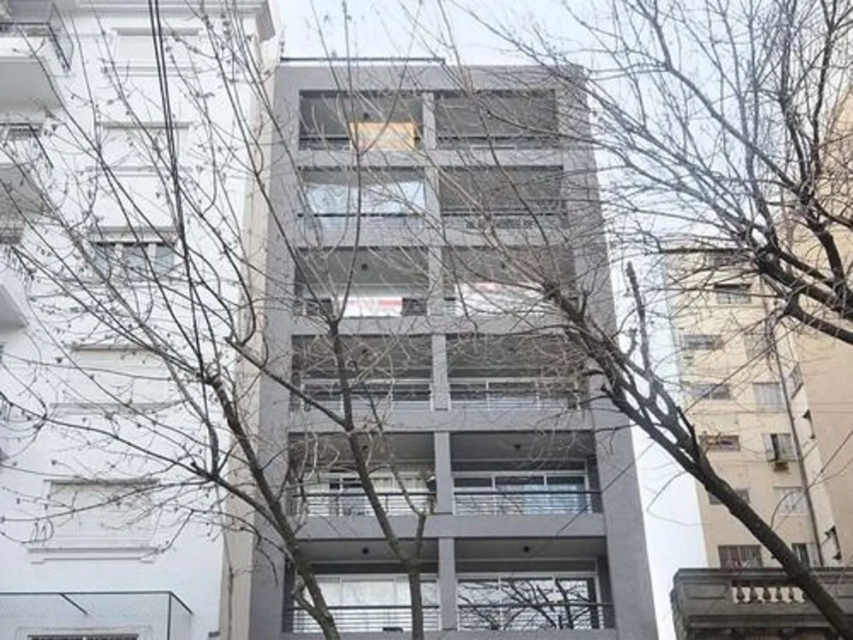 Kitnet sem mobília em Monserrat