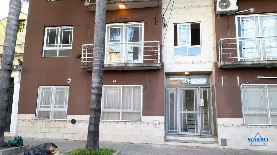 Apartamento de dois ambientes com 1 quarto em Sáenz Peña