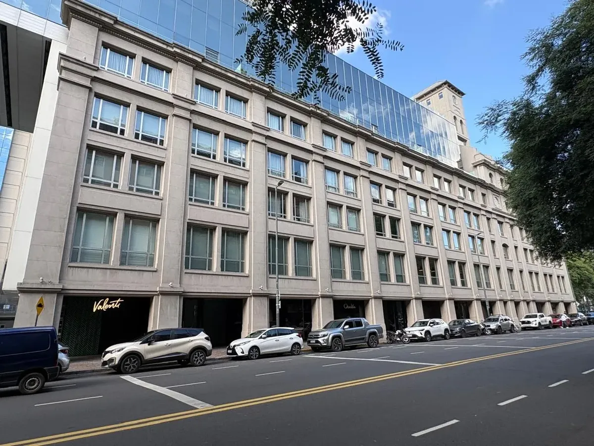 Apartamento de 3 ambientes mobiliado em Puerto Madero