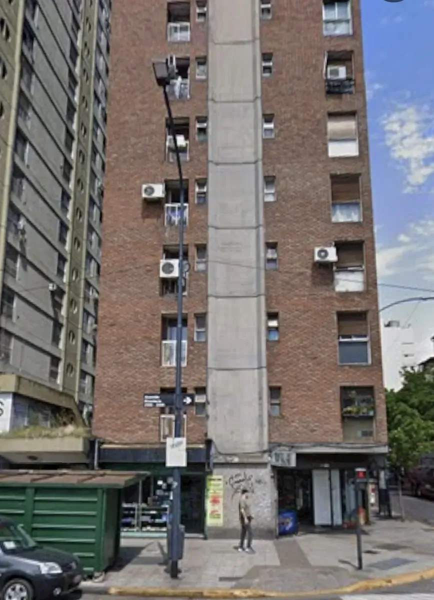 Departamento de 2 ambientes con balcón en Balvanera