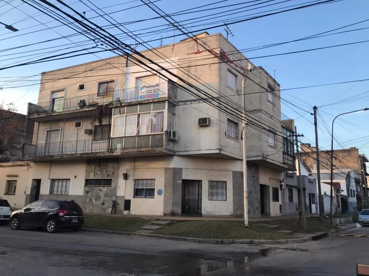 Квартира с 1 спальней в Caseros
