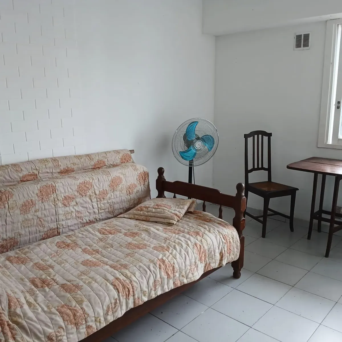 Monoambiente amoblado en Monserrat