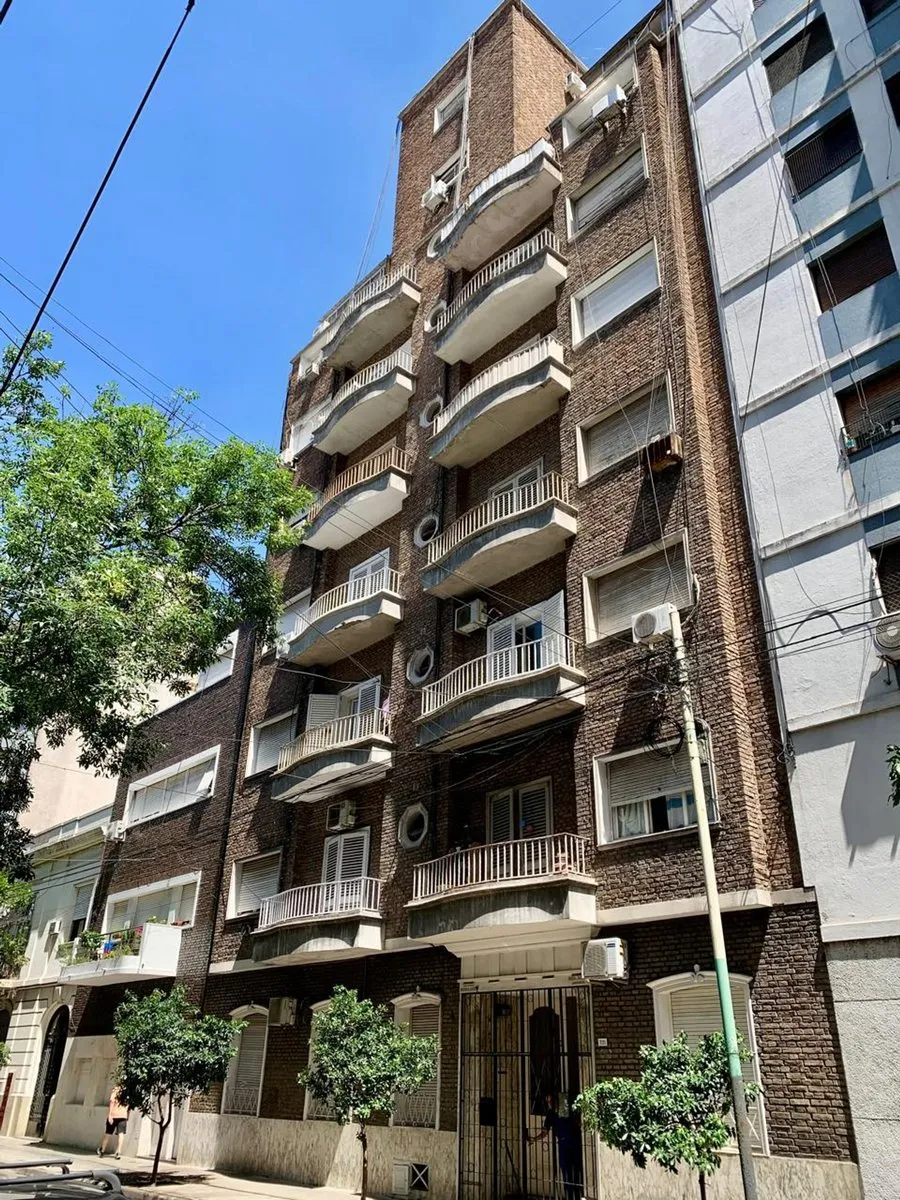 Kitnet em Balvanera, sobre a Calle Pasco