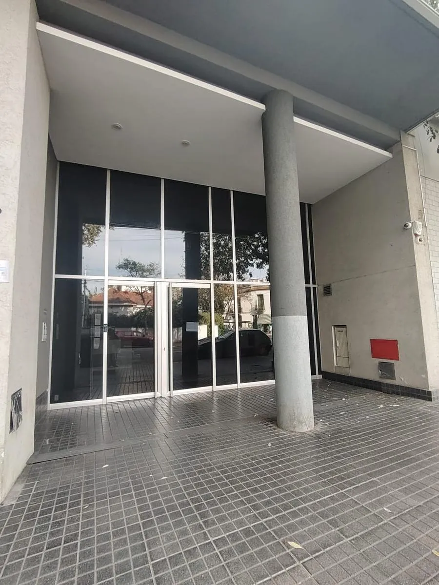 Двухкомнатная дуплекс-квартира с 1 спальней в Chacarita, новая