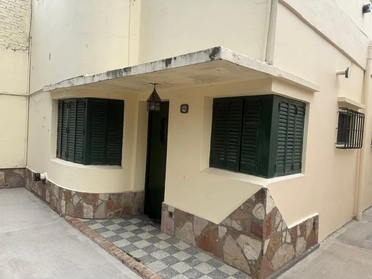 Ground-floor or upper PH with two bedrooms in Vicente López