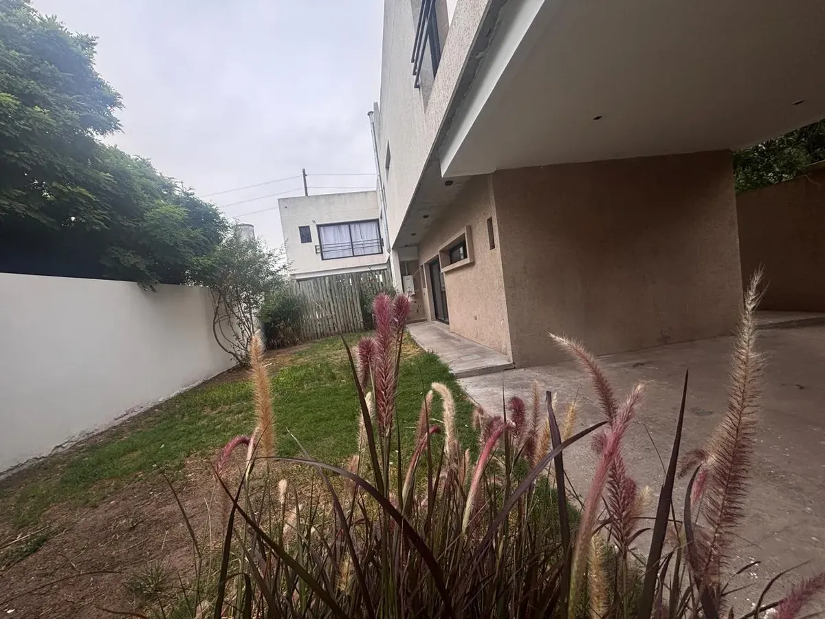 Duplex En Alquiler En Jose Hernandez