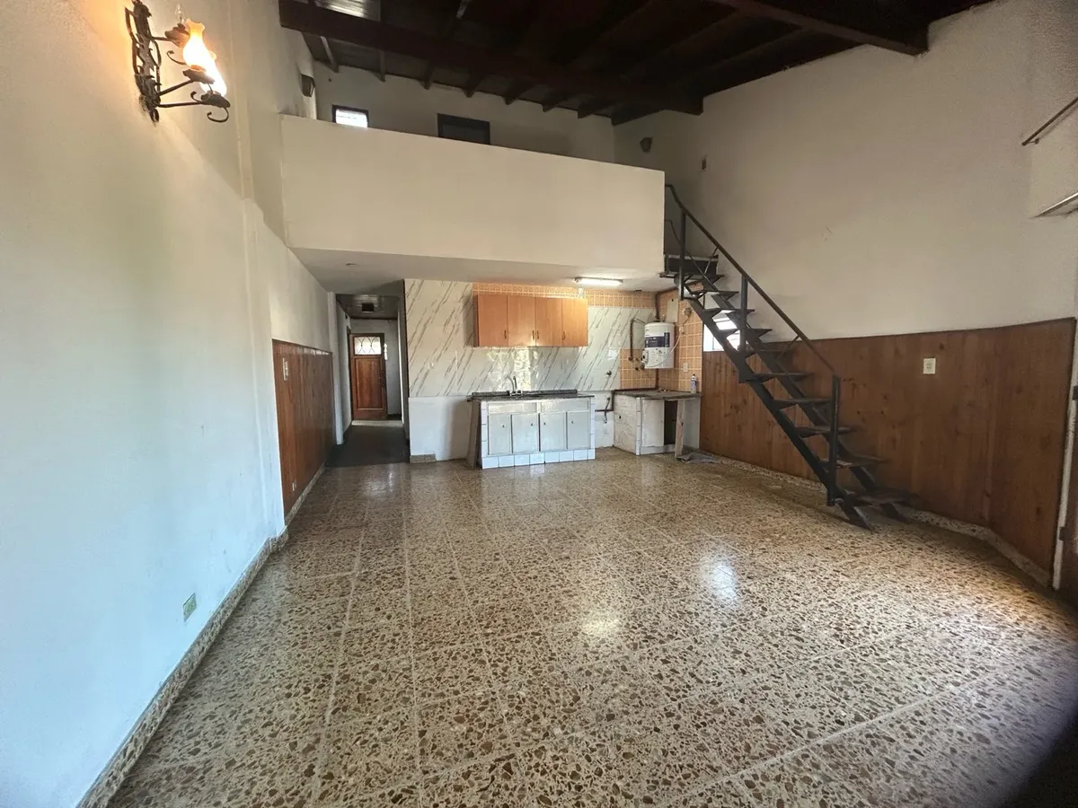 PH с 2 спальнями в Virreyes, без мебели и с отдельным входом