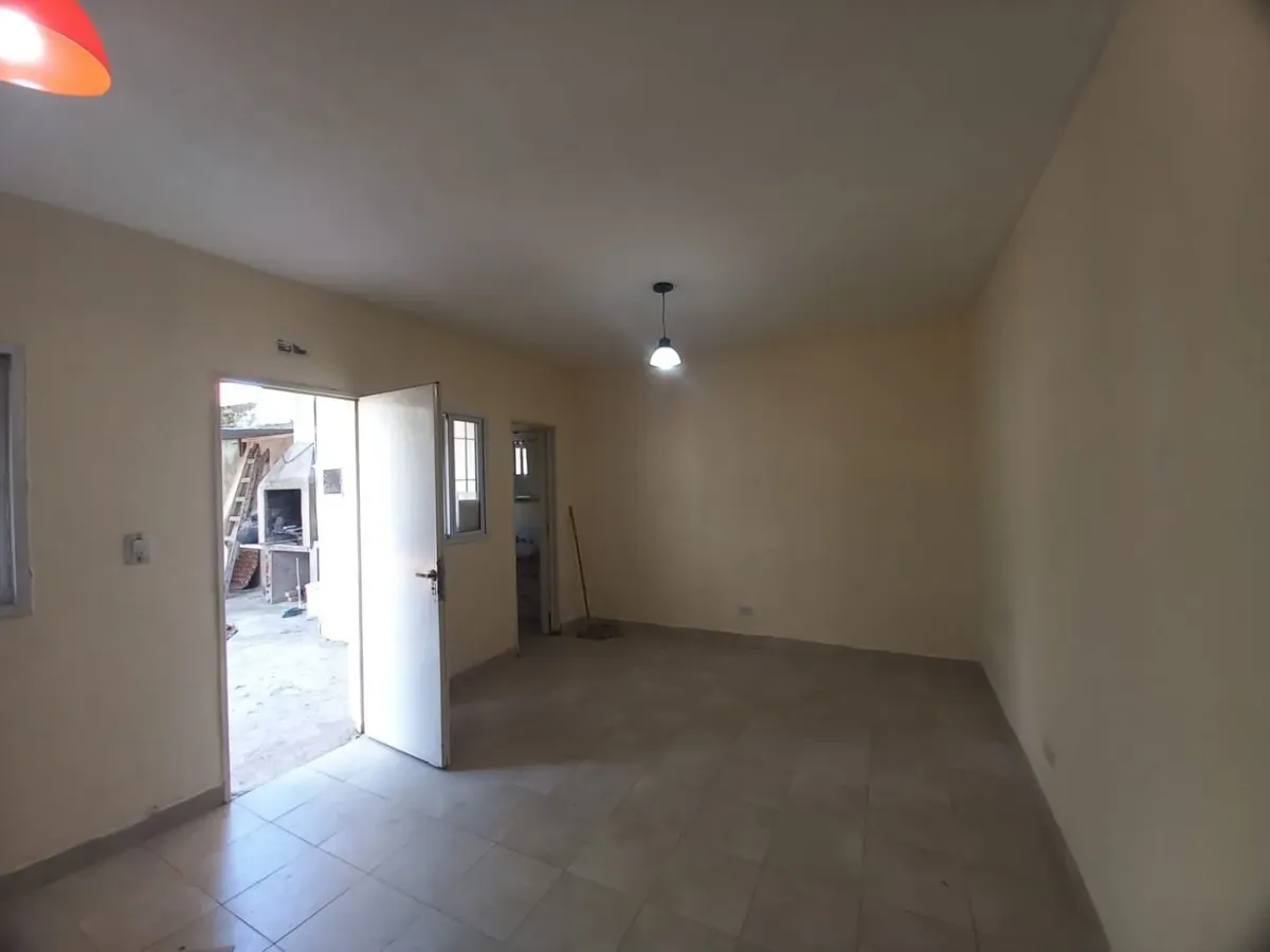 Kitnet para aluguel em Gregorio de Laferrere