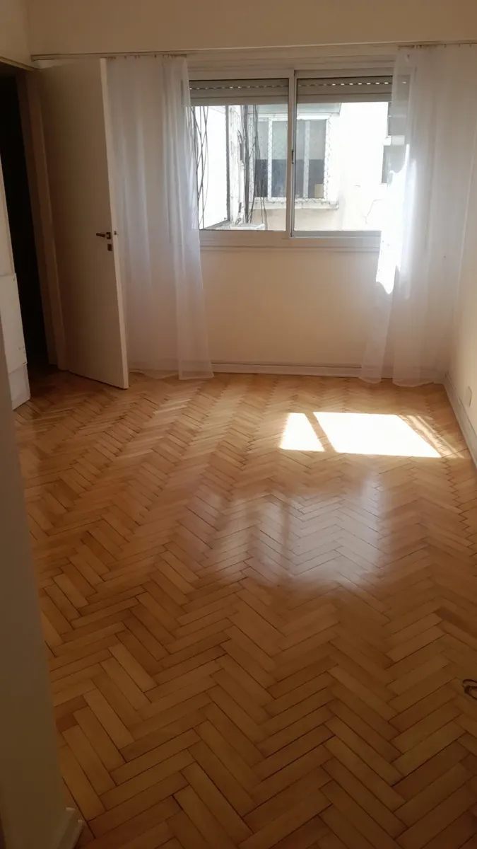 Apartamento de 2 ambientes com 1 quarto em Colegiales