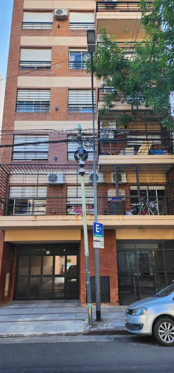 Departamento de 3 ambientes con cochera cubierta en Buenos Aires