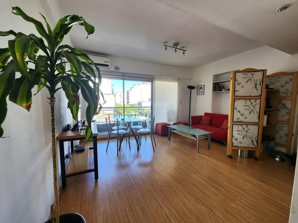 Квартира с 1 спальней и балконом в Villa Crespo