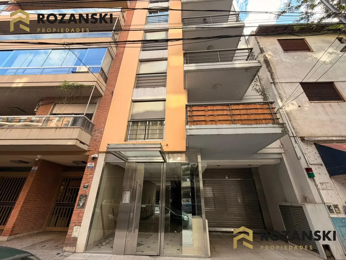 One-bedroom two-room apartment with terrace balcony in Núñez