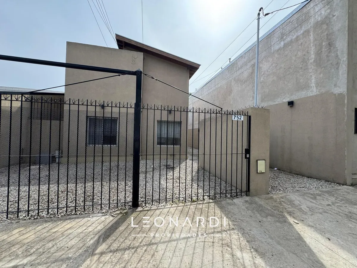 Departamento Con Cochera En Alquiler - Escobar - Id 3991