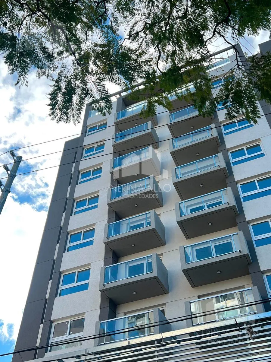 Apartamento de dois ambientes novo em Ituzaingó Norte