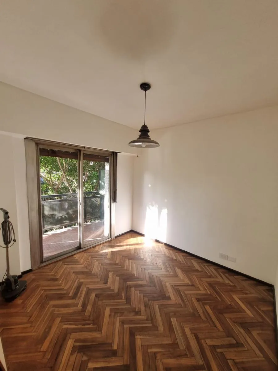 Apartamento de dois ambientes com 1 quarto em Lanús Este