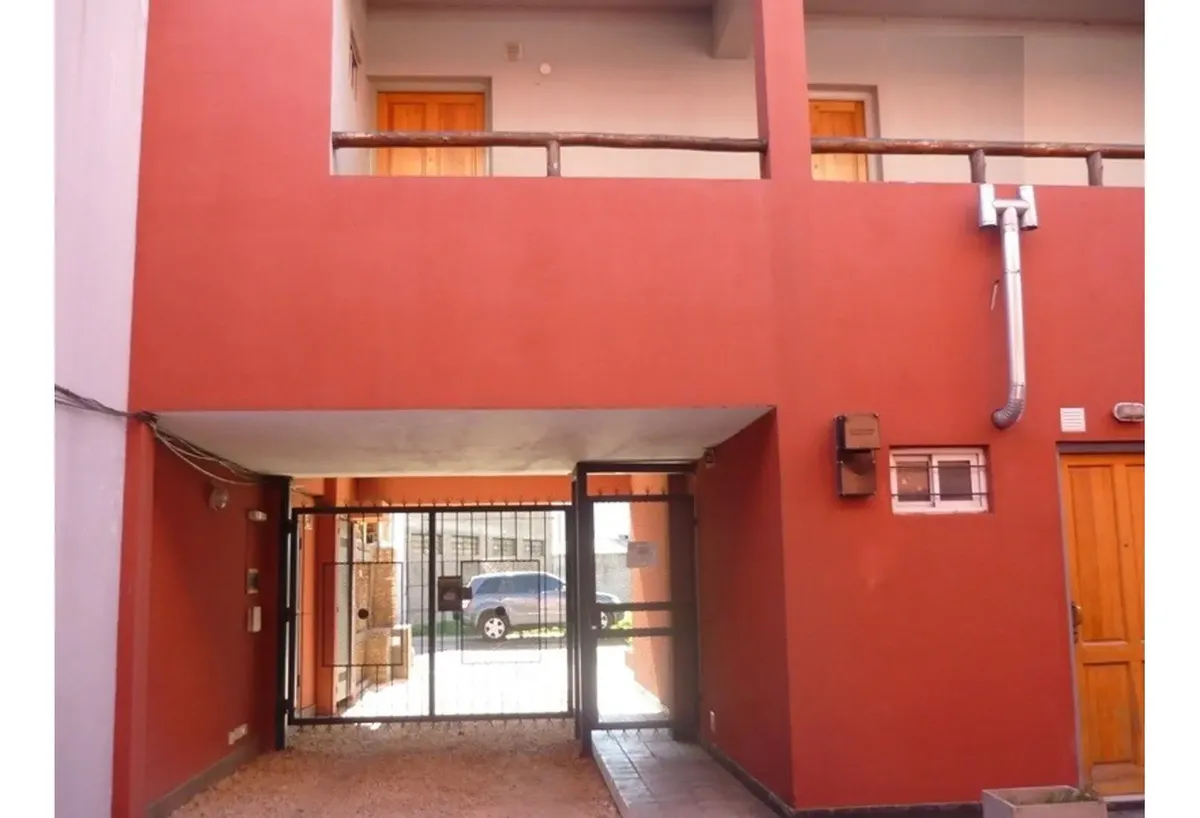 Duplex En Alquiler En Pilar Centro