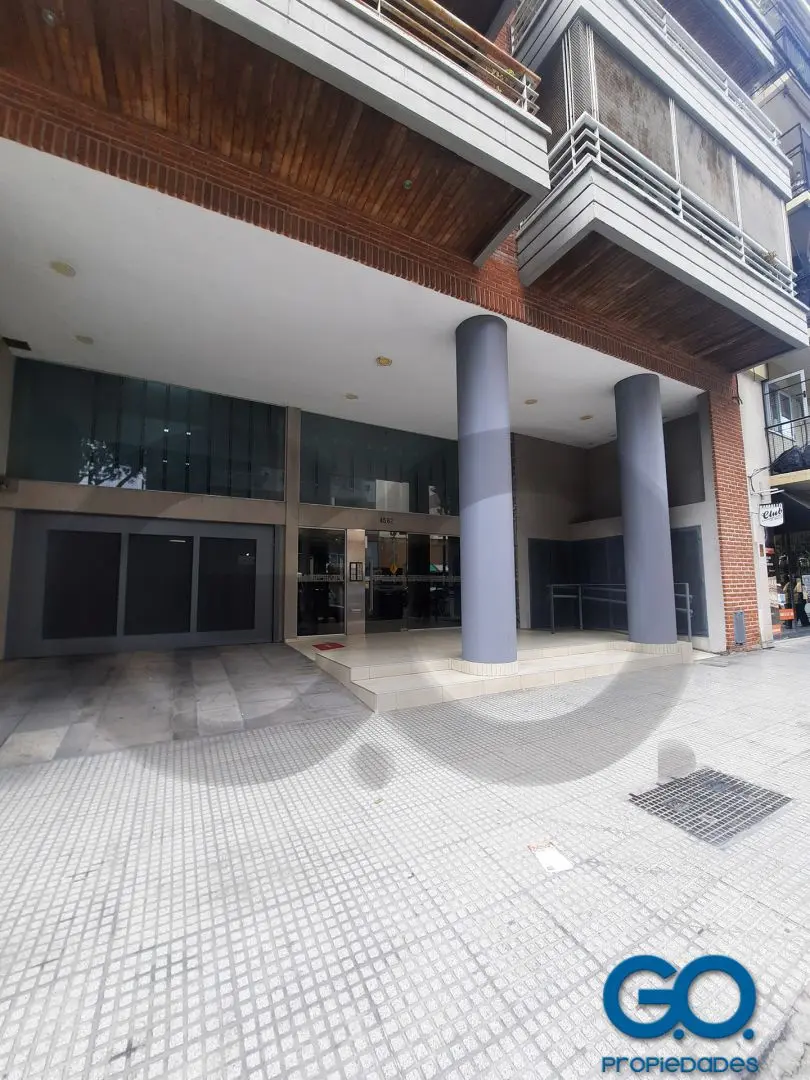 Furnished three-room apartment in Villa Urquiza