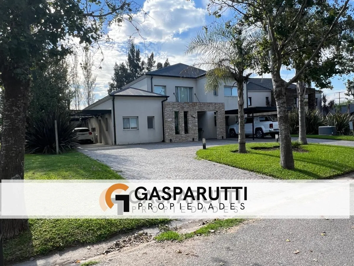 Casa para alugar com 3 suítes em Escobar