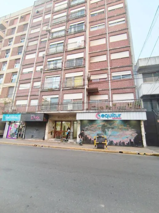 Квартира с 2 спальнями в Quilmes Centro