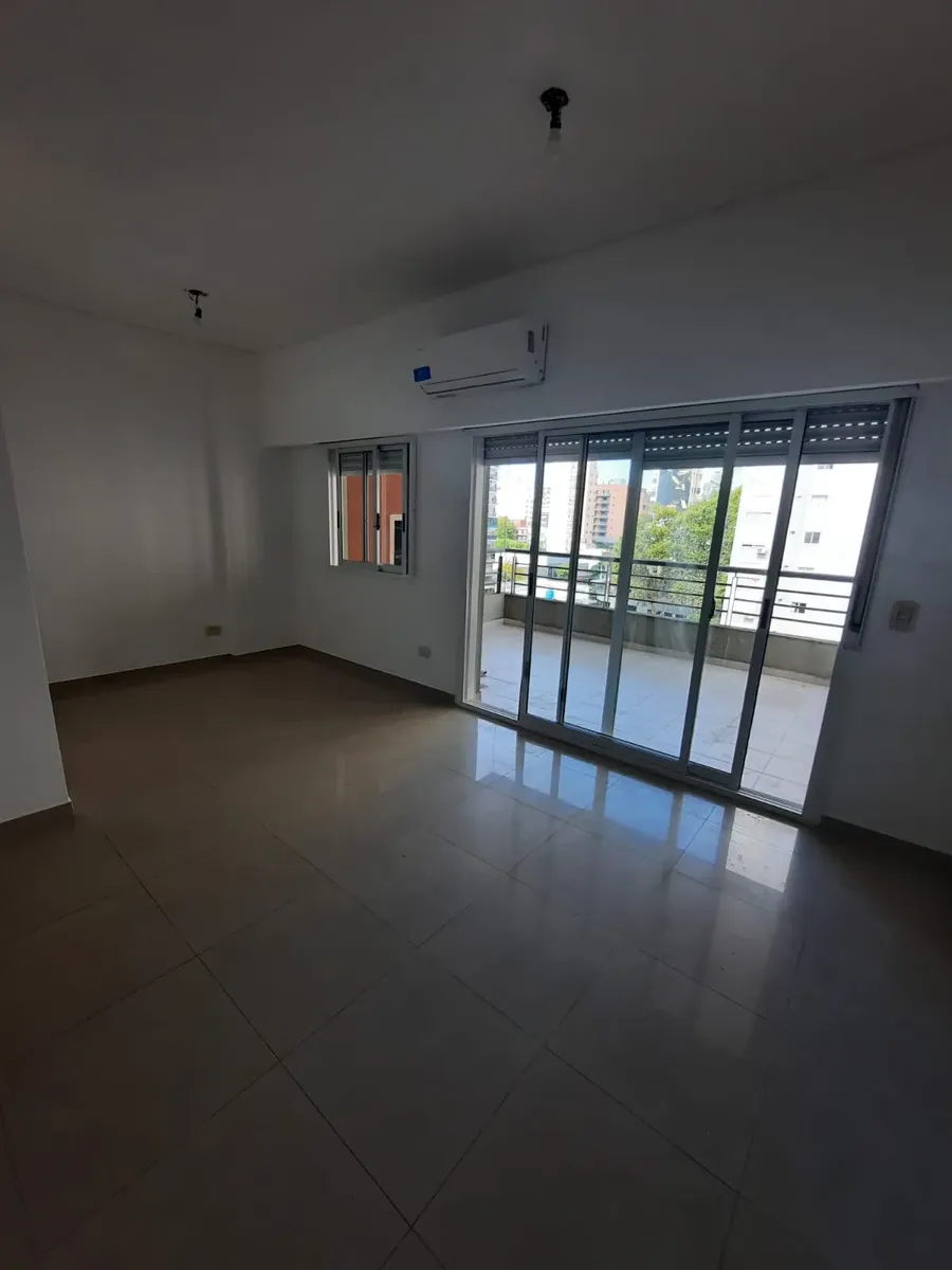 Apartment with terrace balcony and grill in Núñez