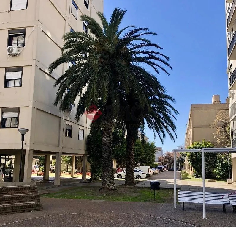 Apartamento de 4 ambientes com 3 quartos em Ciudadela