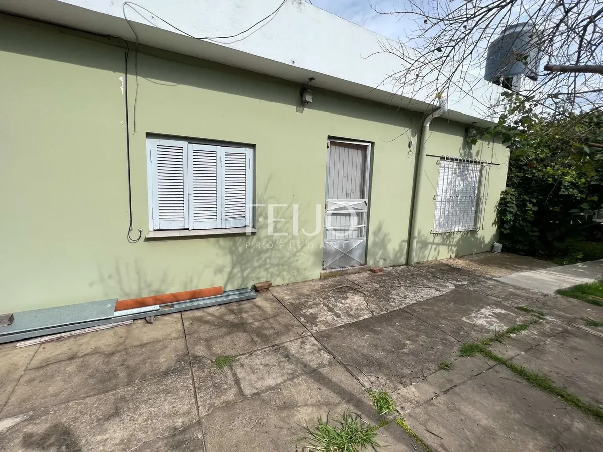Casa En Alquiler En Florencio Varela