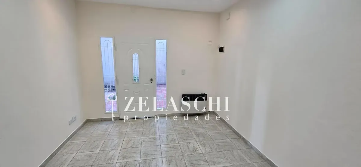 Duplex apartment for rent in Martin Coronado