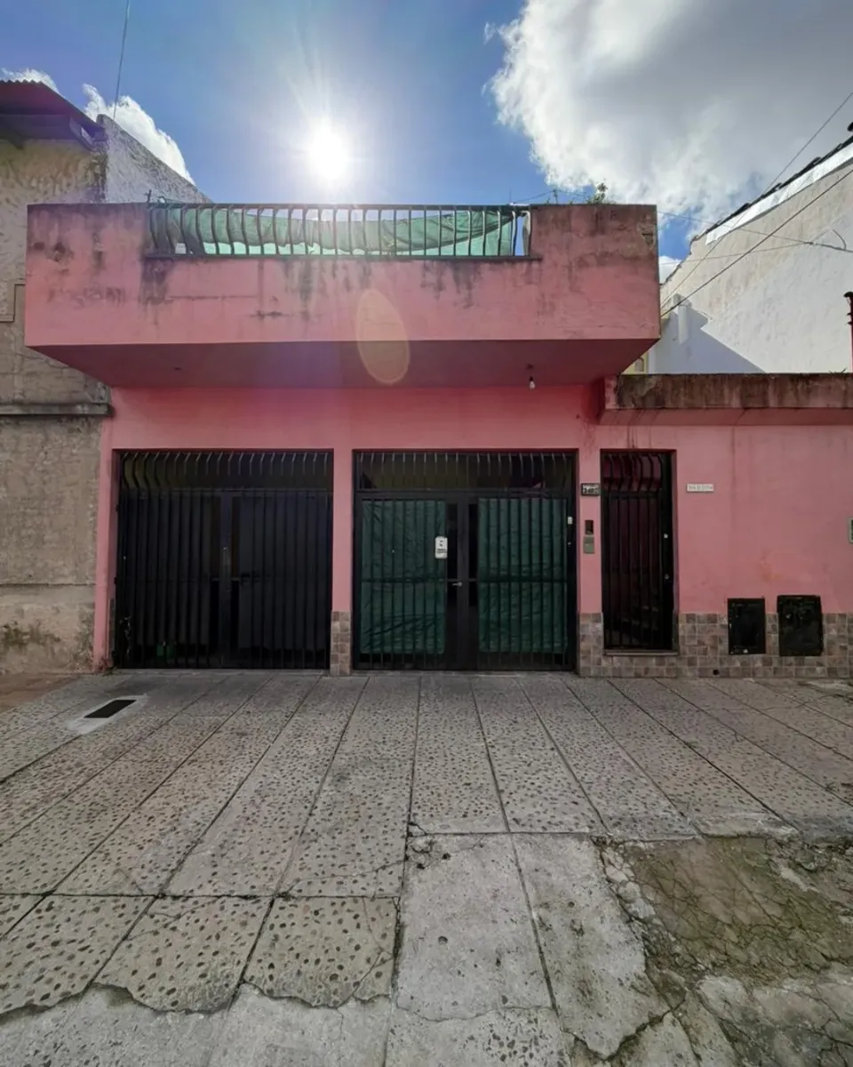 Three-room PH with garage and patio in La Matanza