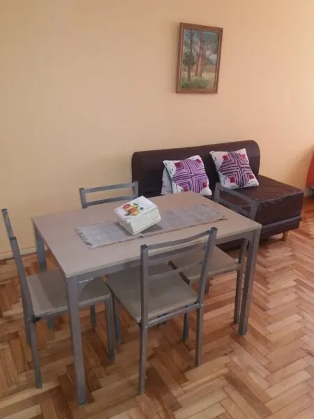 Monoambiente amoblado en Balvanera (alquiler temporario)